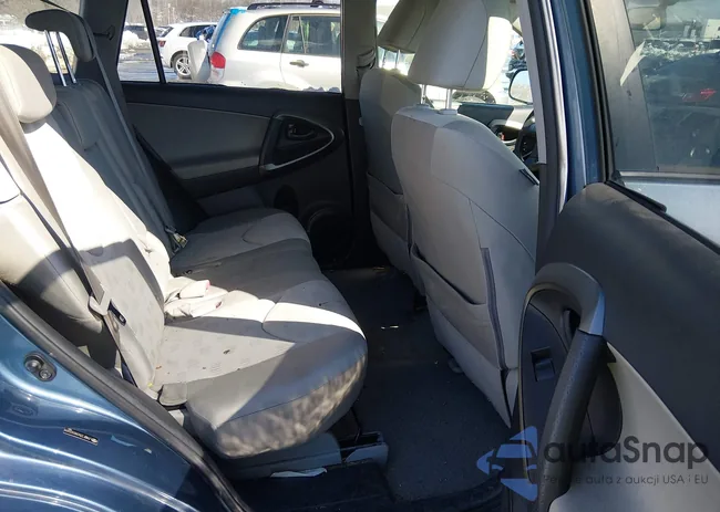 JTMBF33V09D003499: 44440067