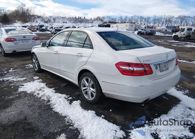 WDDHF8HBXAA163794: 44440100