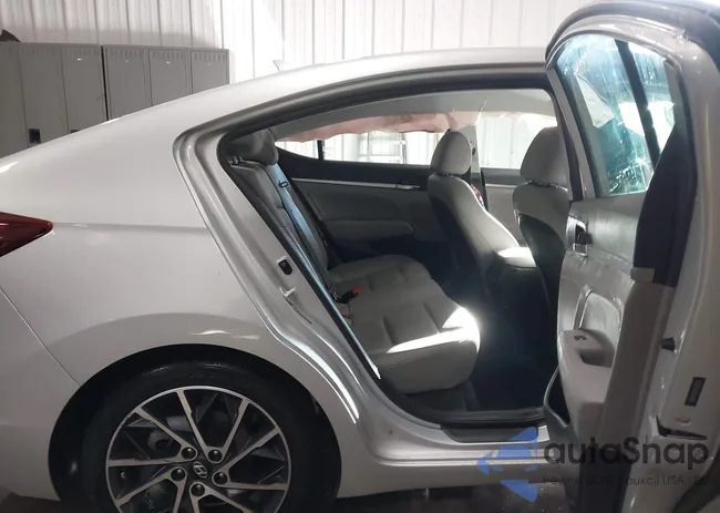 5NPD84LFXKH474318: 44440174