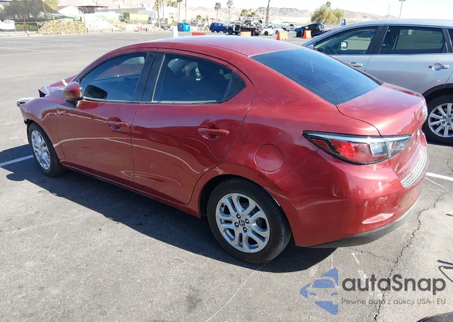 3MYDLBYV3JY322404: 44440190