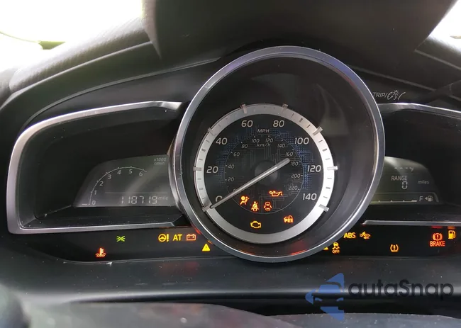 3MYDLBYV3JY322404: 44440190