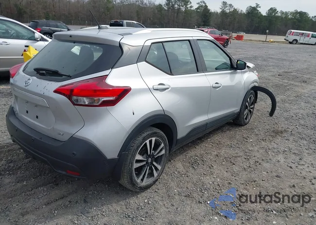 3N1CP5CV6LL551508: 44440230