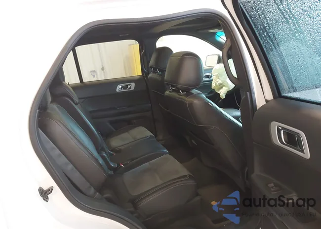 1FM5K8D82FGA50411: 44440258