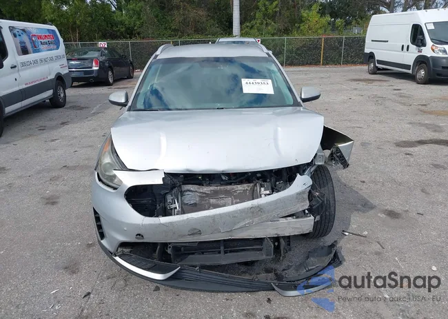 KNDCB3LC2H5056759: 44439353