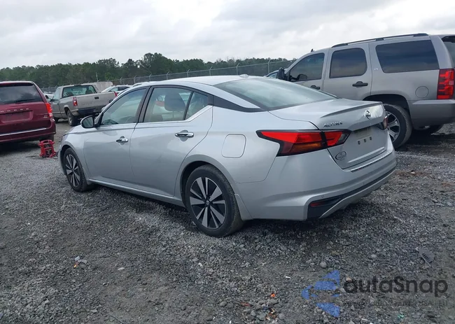 1N4BL4DV2NN348802: 44439451