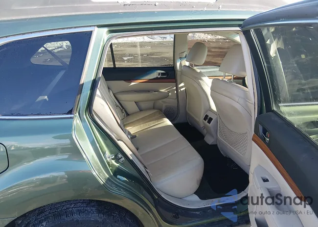 4S4BRBPC3D3216662: 44439496