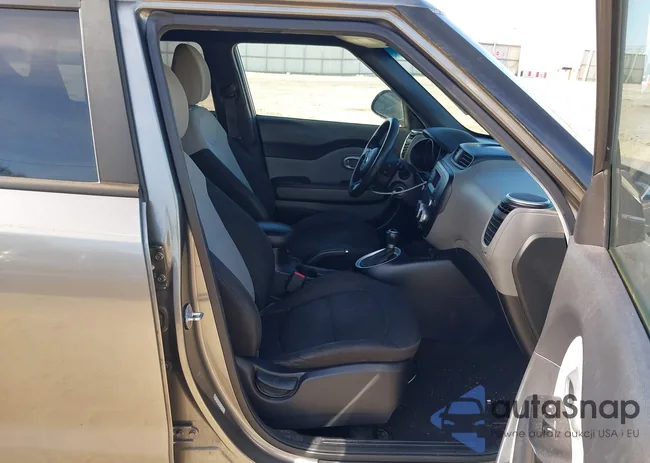 KNDJN2A29G7374786: 44440822