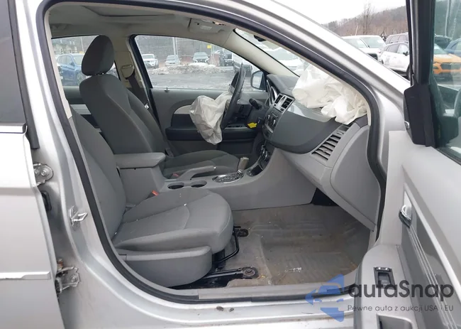 1C3LC56K77N508610: 44440829