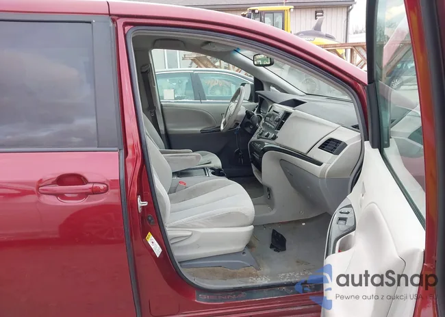 5TDKK3DC8BS149975: 44440890