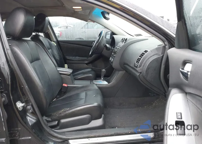 1N4AL2AP3CC158456: 44440931