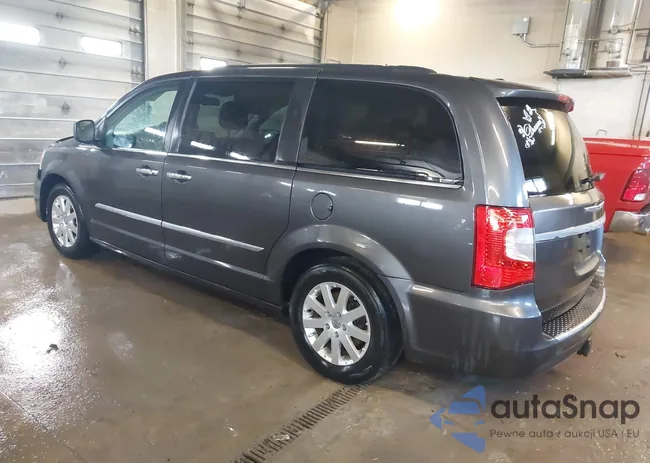 2C4RC1BG0GR135445: 44440941