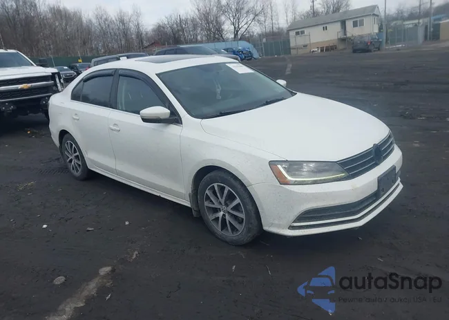 3VWDB7AJ9HM359879: 44441000