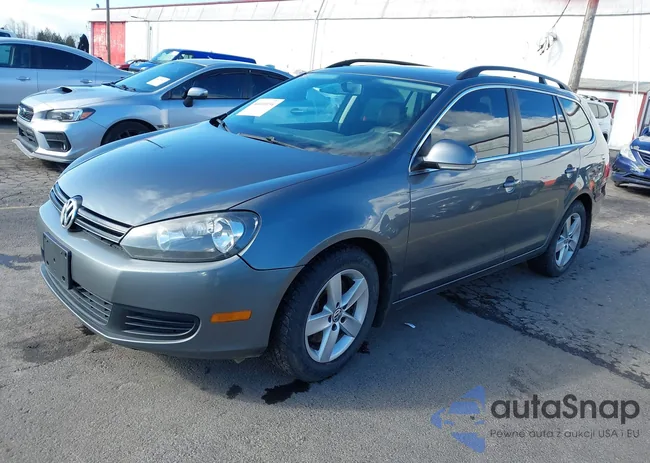 3VWPL7AJ0CM713825: 44441034