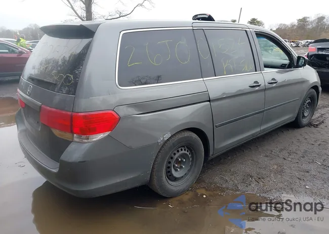 5FNRL38228B002075: 44441063