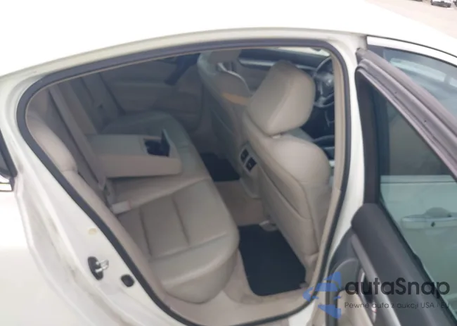 19UUA86589A007853: 44441091