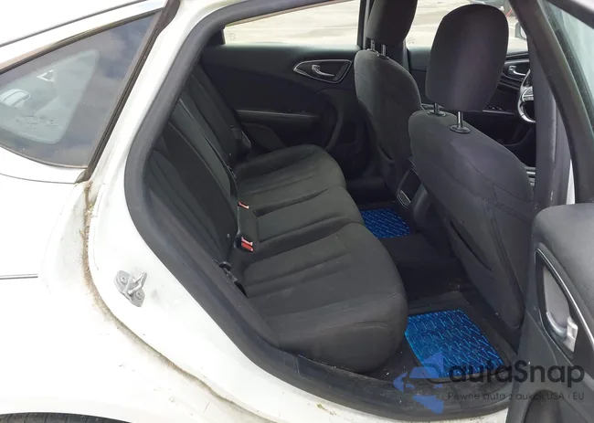 1C3CCCABXFN661041: 44441108