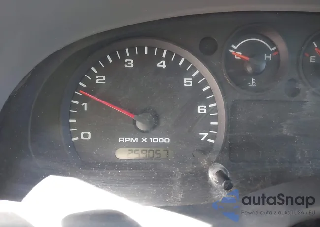 1FTKR1ED0APA41284: 44441127