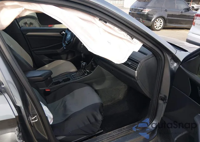 3VWCB7BU2LM071280: 44441161