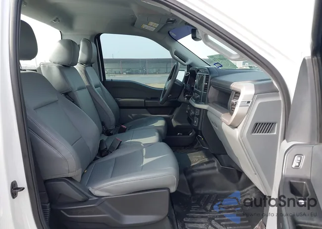 1FTMF1CP5PKF47276: 44441174