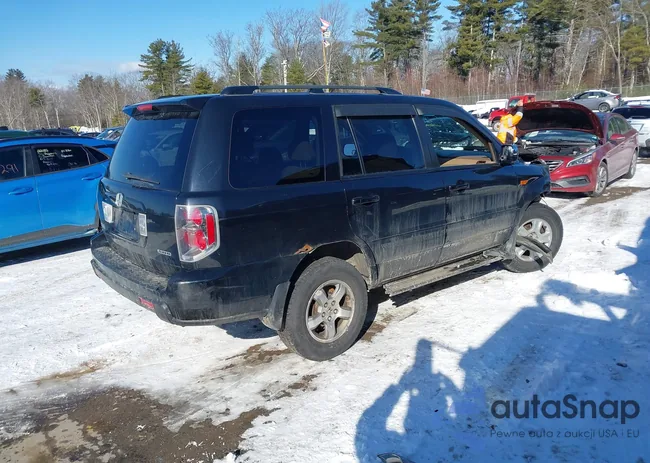 2HKYF18456H562017: 44441181