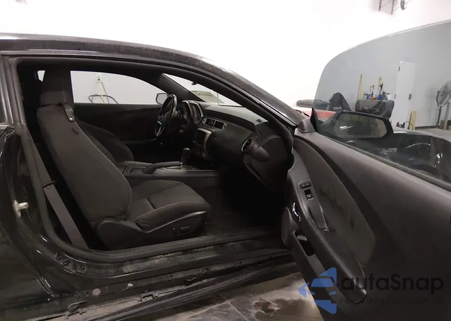 2G1FD1E34F9111830: 44441262