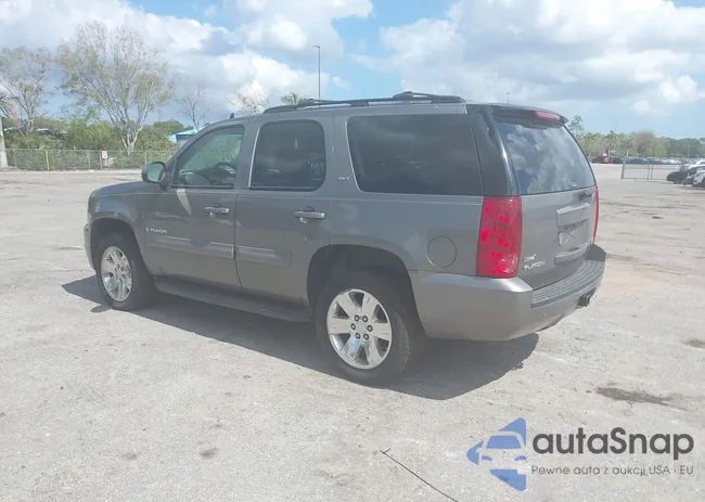 1GKFK13037J221395: 44441312