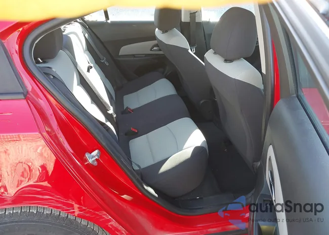 1G1PA5SHXE7150863: 44440572