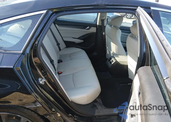 1HGCV2F94JA037176: 44440590