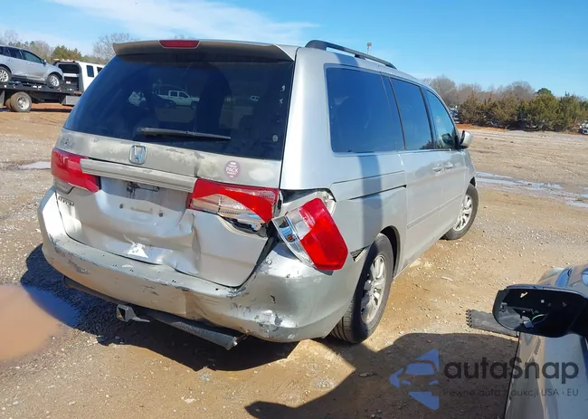 5FNRL38438B003950: 44440668