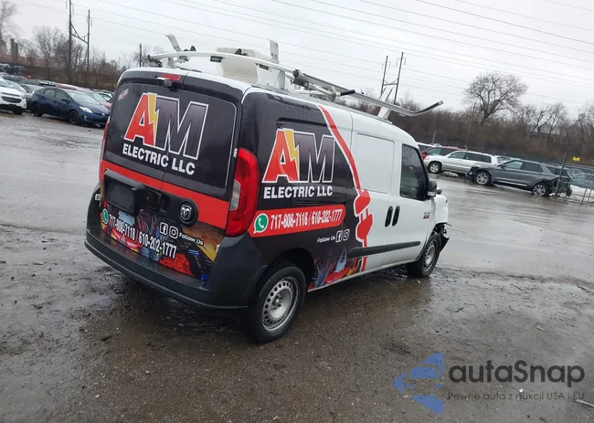 ZFBERFAT2G6B13064: 44441792