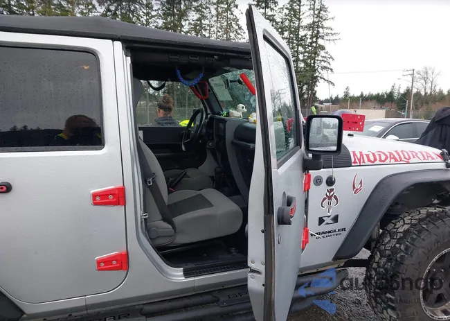 1J4GA39138L500568: 44441851