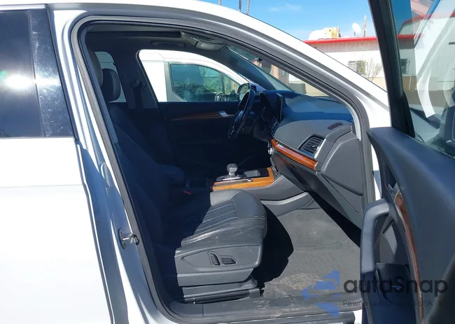 WA1EAAFY6N2008499: 44441904