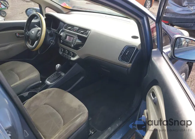 KNADM4A38G6654061: 44441950