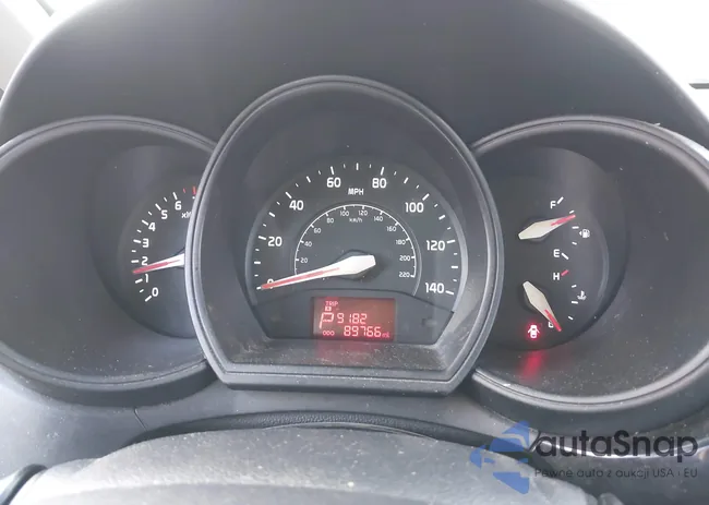 KNADM4A38G6654061: 44441950