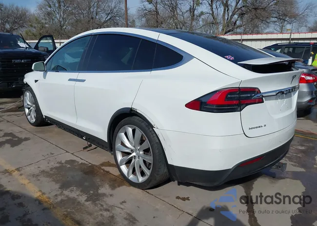 5YJXCBE22HF043618: 44442008