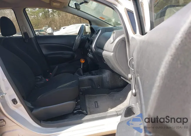 3N1CE2CP7EL423786: 44442331