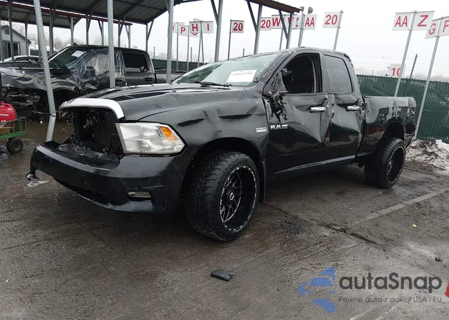 1D3HV18T99S706210: 44441394