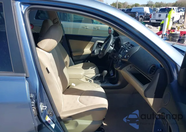 JTMZF33V49D015072: 44441572