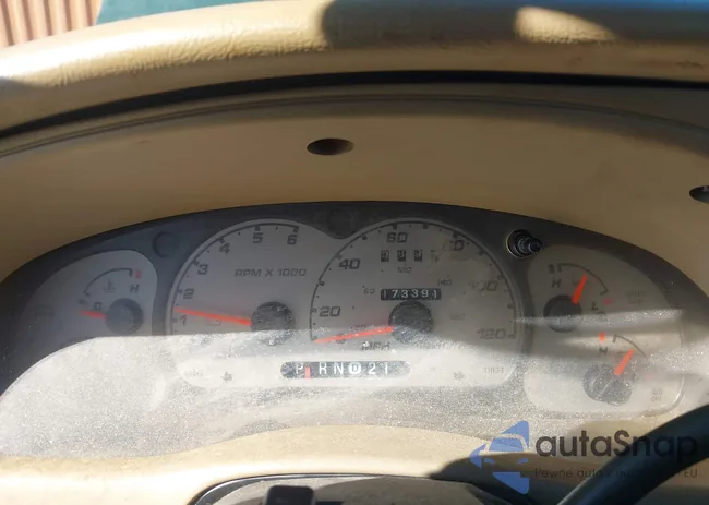 1FTYR14V93PB20024: 44442753