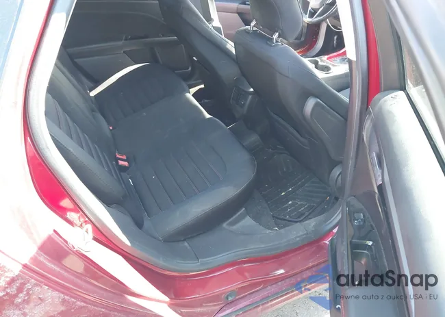 3FA6P0HD1ER223335: 44442816