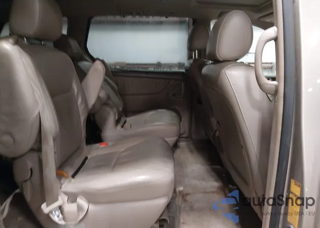 5TDBA22C96S064164: 44442852