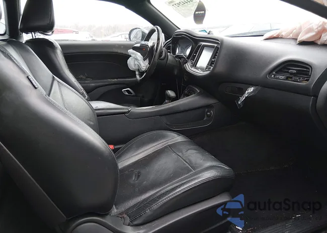 2C3CDZAG2GH264235: 44442927