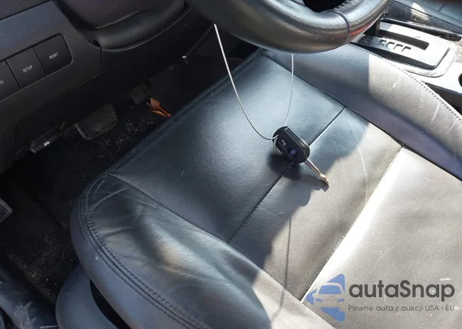 1FMCU0EG3BKC27886: 44442985