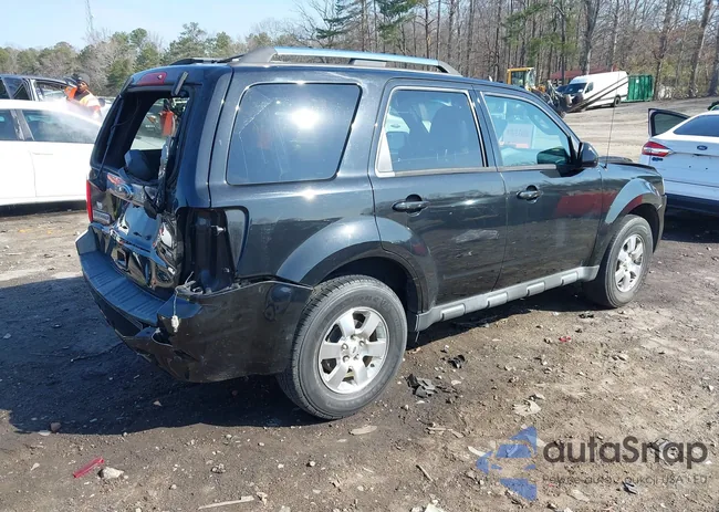 1FMCU0EG3BKC27886: 44442985