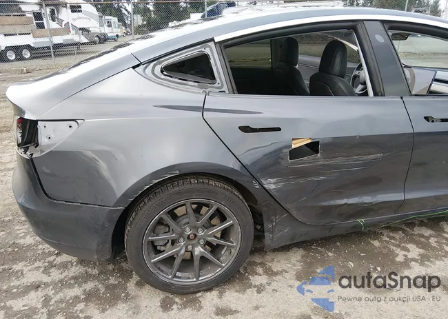 5YJ3E1EBXJF129087: 44443191