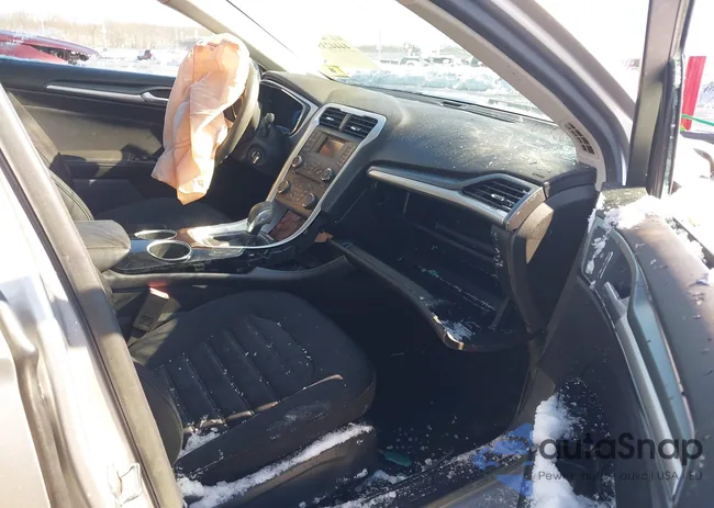 3FA6P0LU3DR160311: 44442354