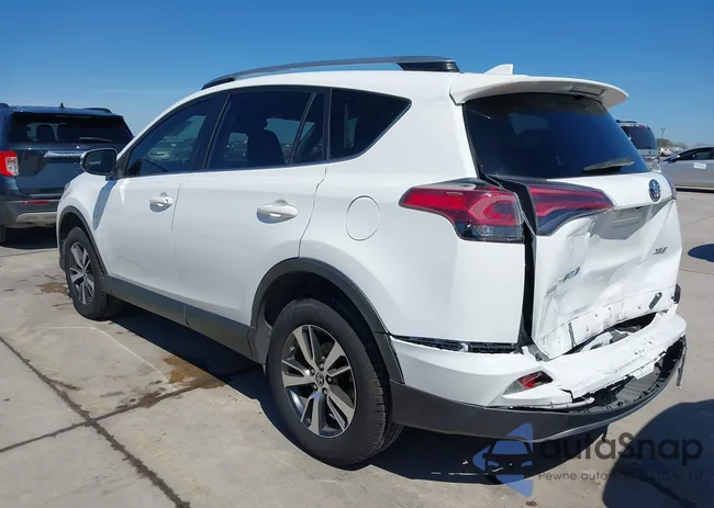 JTMWFREV9JJ749697: 44442574