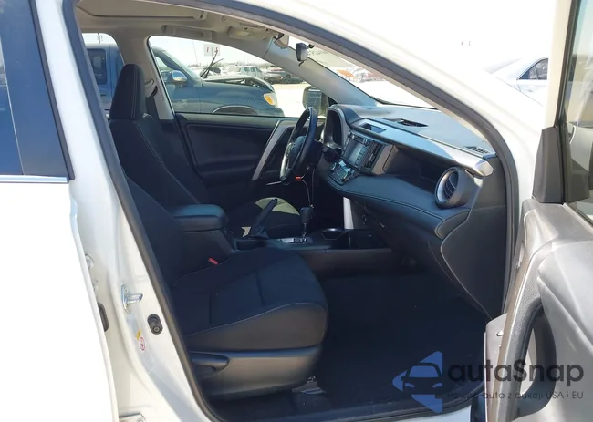 JTMWFREV9JJ749697: 44442574