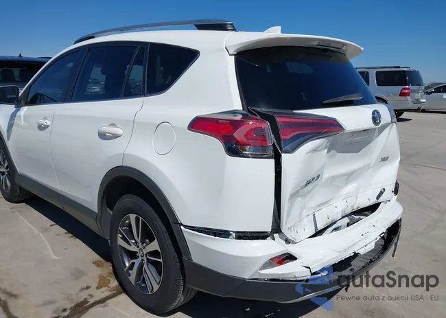 JTMWFREV9JJ749697: 44442574