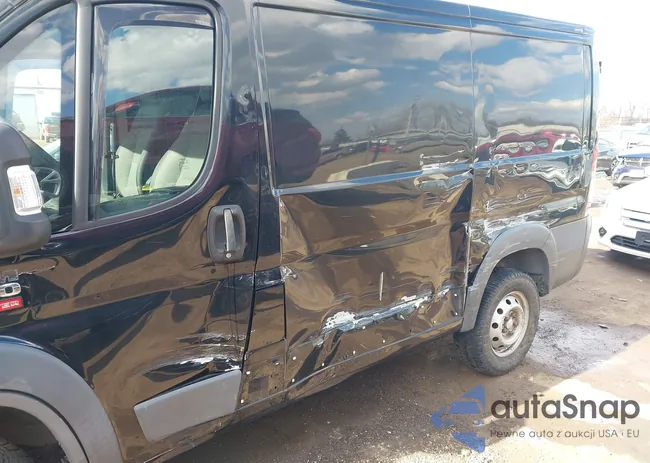 3C6TRVNG2GE127878: 44442607